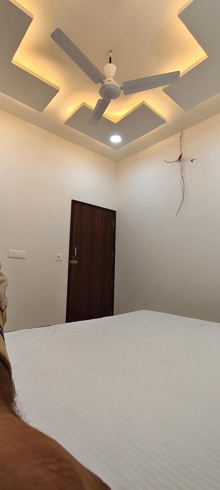 Homestay Shri Nikunj Dham *